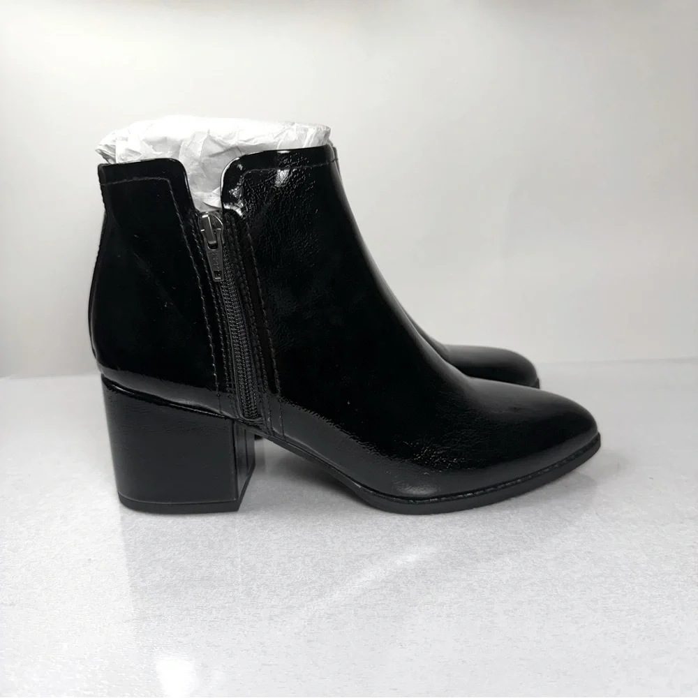 NEW BC Women's Lucky Day Ankle Boot Chunky Heel Bootie in Patent Black Size 7 - Picture 10 of 10